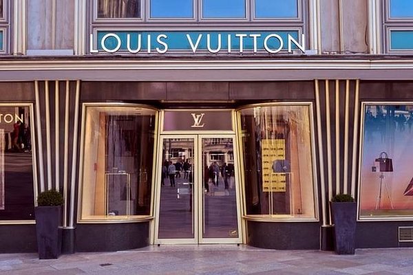 Comment reconnaître un produit de luxe authentique d'une contrefaçon ?