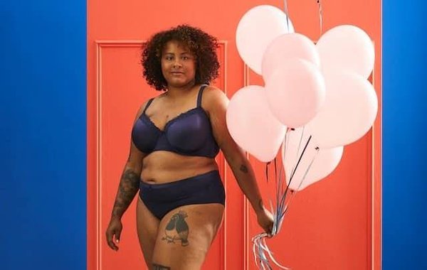 Pourquoi le collant gainant et amincissant devient un incontournable de la mode de la lingerie ?